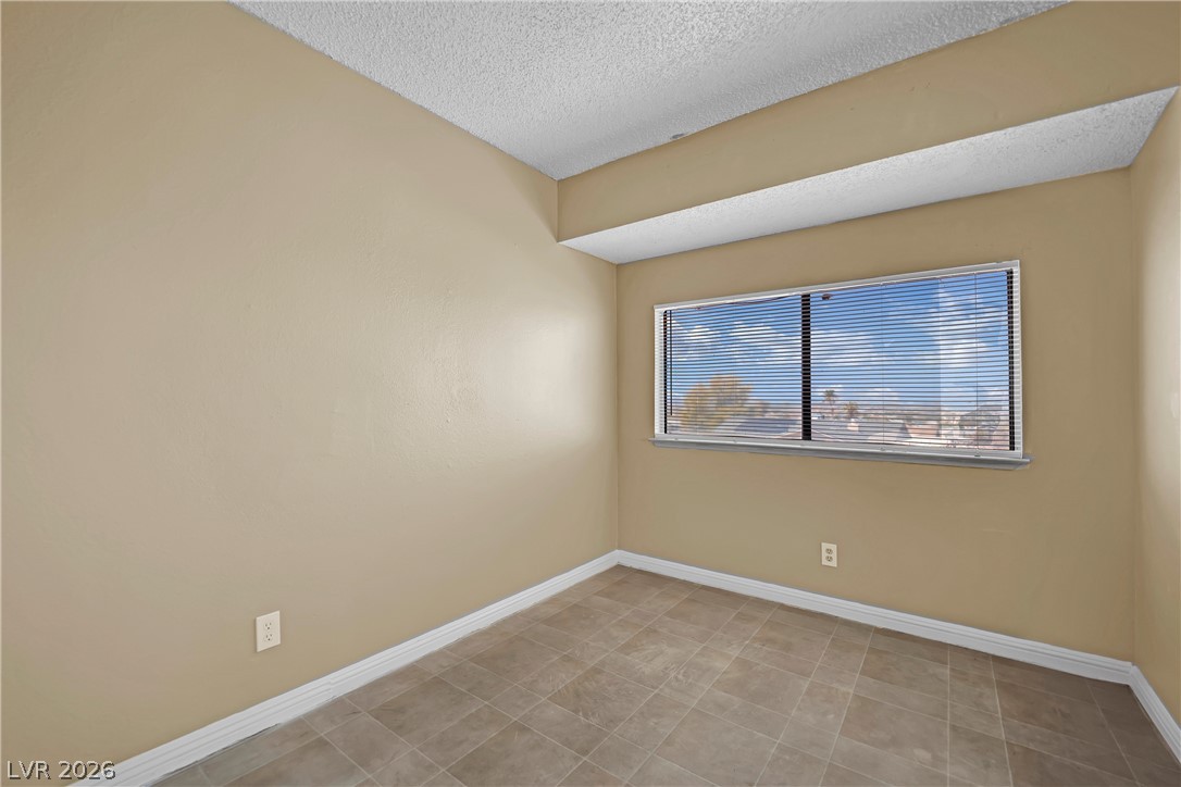 2341 Exeter Drive Las Vegas NV 89156
