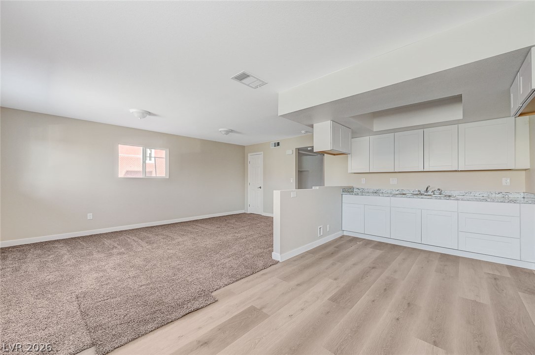6937 Issac Avenue Las Vegas NV 89156