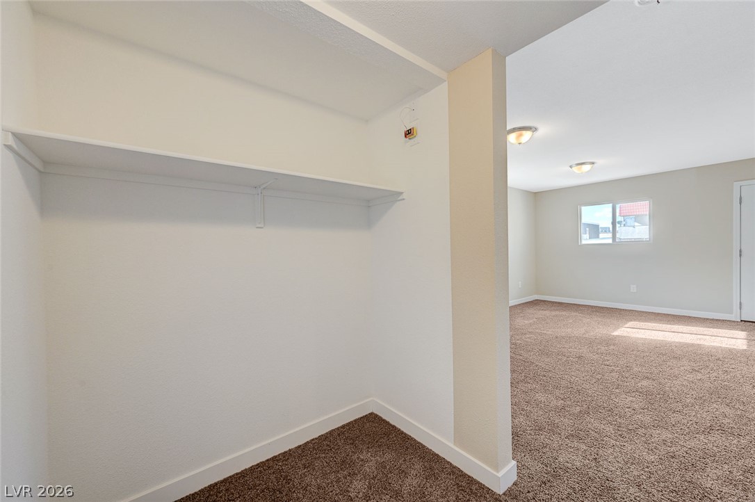 6937 Issac Avenue Las Vegas NV 89156