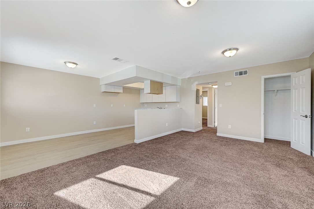 6937 Issac Avenue Las Vegas NV 89156