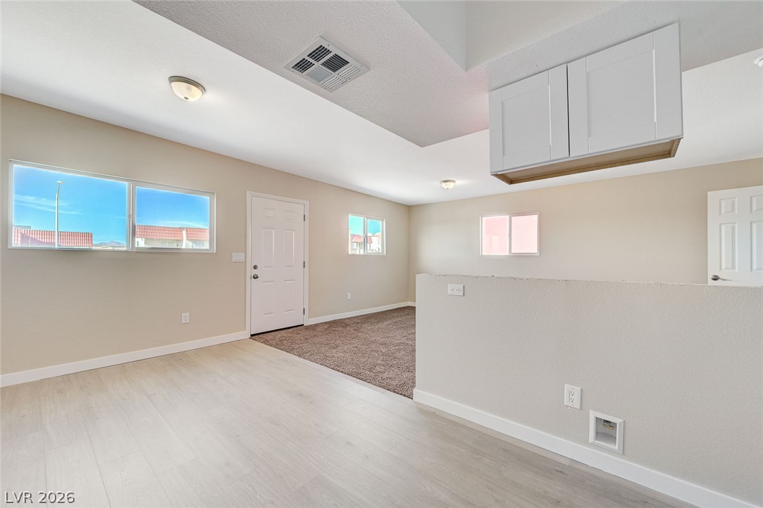 6937 Issac Avenue Las Vegas NV 89156