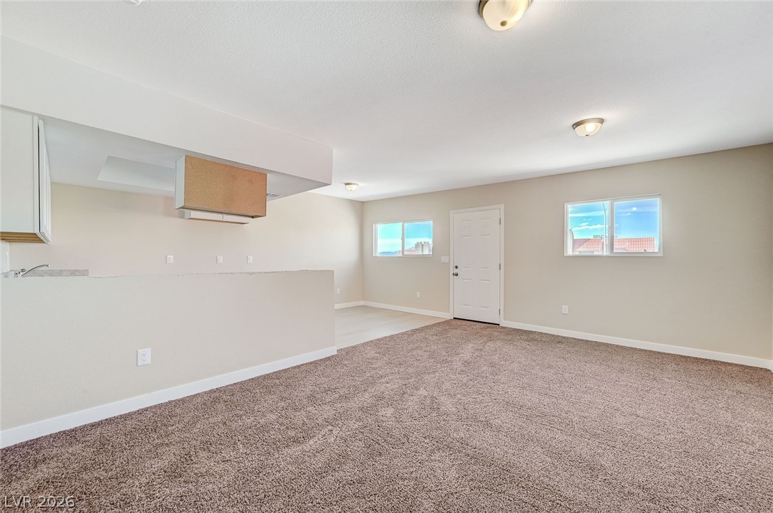 6937 Issac Avenue Las Vegas NV 89156