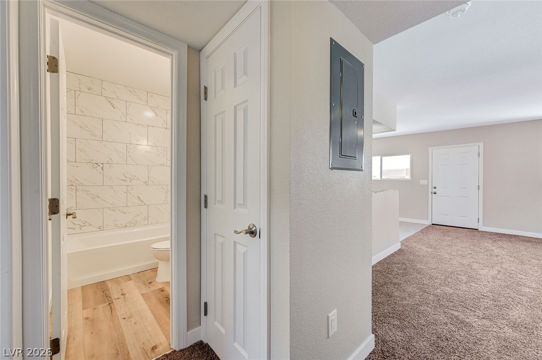 6937 Issac Avenue Las Vegas NV 89156