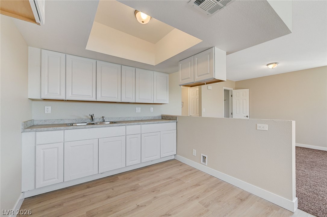 6937 Issac Avenue Las Vegas NV 89156