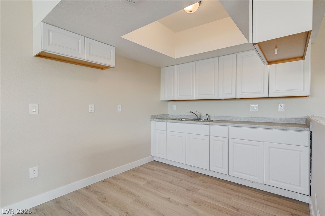 6937 Issac Avenue Las Vegas NV 89156