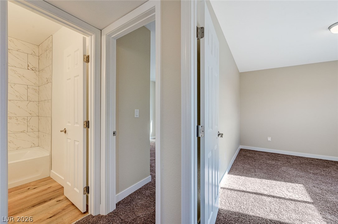 6937 Issac Avenue Las Vegas NV 89156