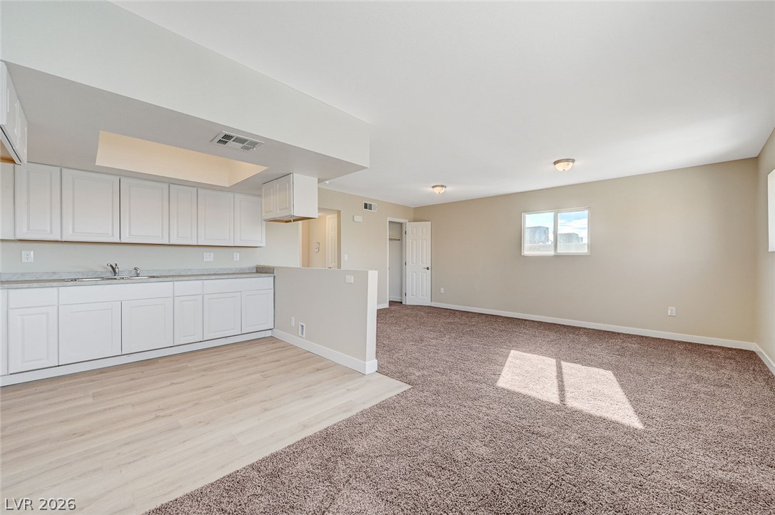 6937 Issac Avenue Las Vegas NV 89156