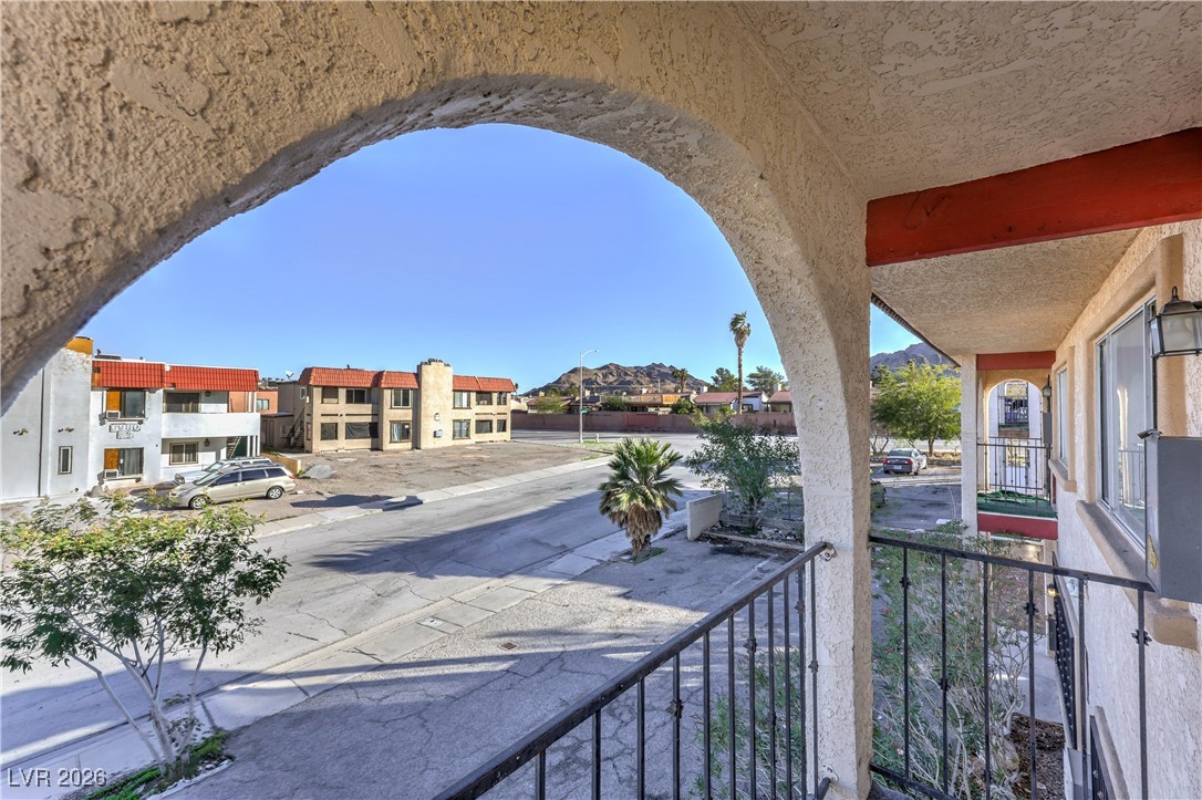 6979 Issac Avenue Las Vegas NV 89156