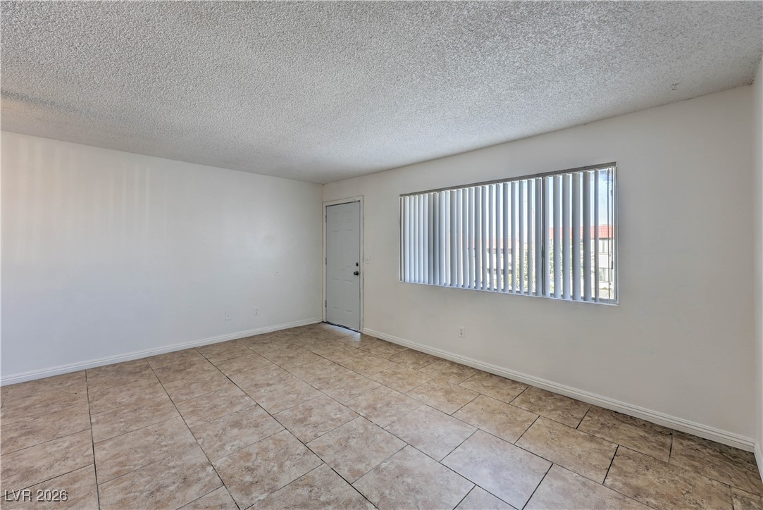 6979 Issac Avenue Las Vegas NV 89156