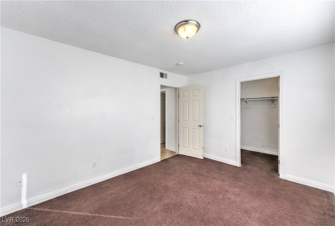 6979 Issac Avenue Las Vegas NV 89156