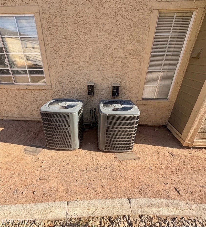 2732 Alicialynn Way Las Vegas NV 89121