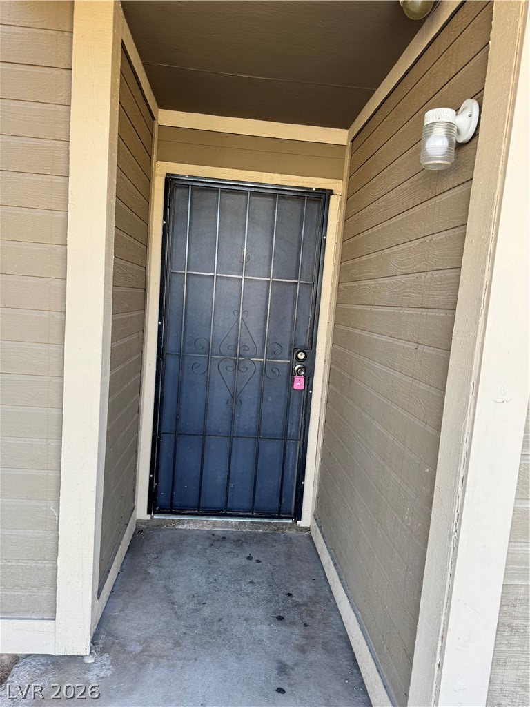 2732 Alicialynn Way Las Vegas NV 89121