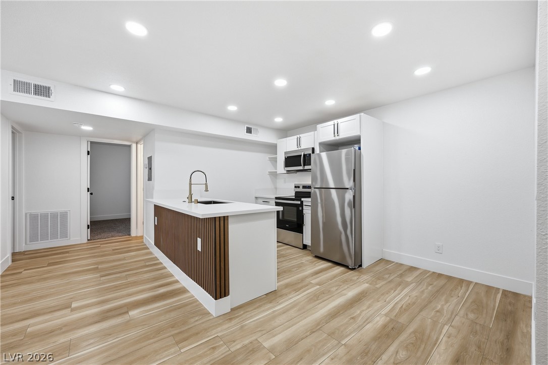 488 Albert Avenue Las Vegas NV 89119