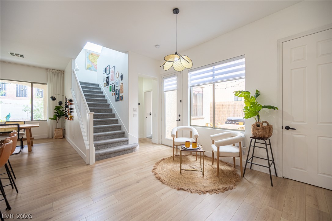 331 Dartmouth Hills Street Las Vegas NV 89138
