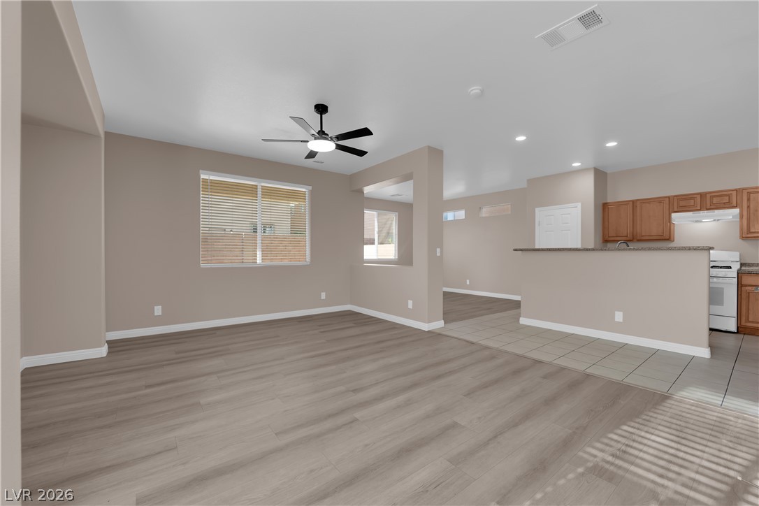 9018 Toast Avenue Las Vegas NV 89148