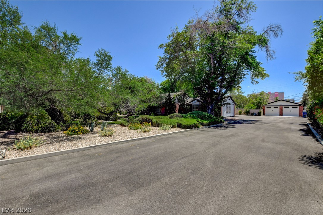 2001 Silver Avenue Las Vegas NV 89102