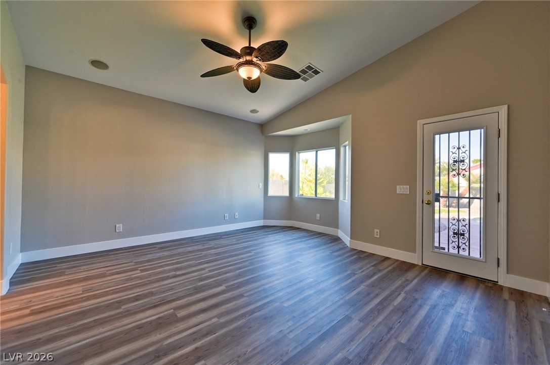 6492 Lantana Falls Court Las Vegas NV 89131