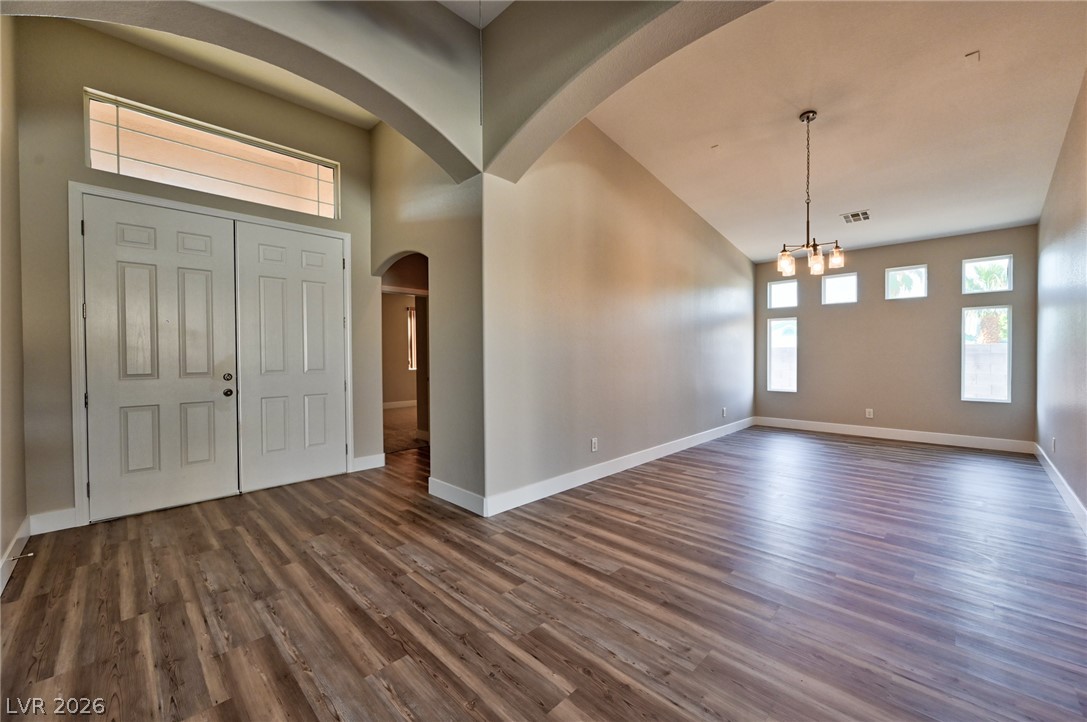 6492 Lantana Falls Court Las Vegas NV 89131
