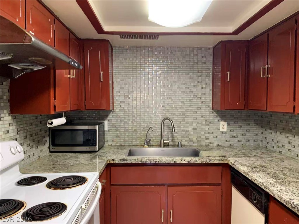 1897 Avacado Court Henderson NV 89014