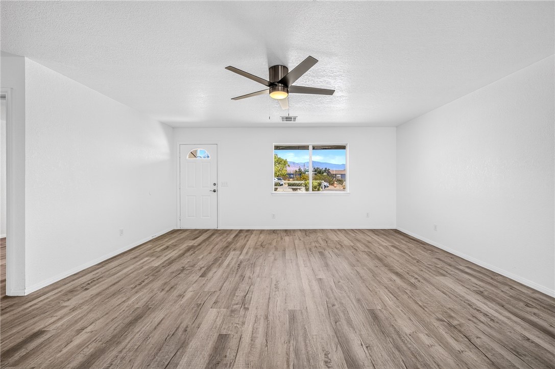 5880 Reno Lane Pahrump NV 89060
