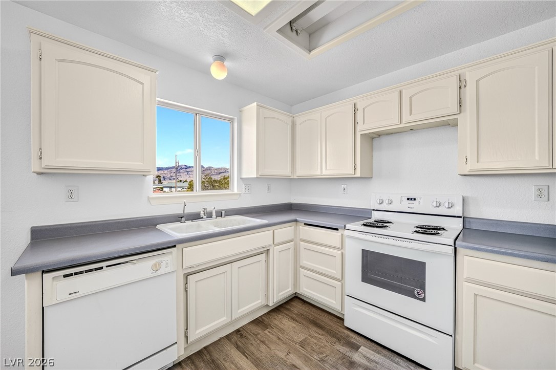5880 Reno Lane Pahrump NV 89060