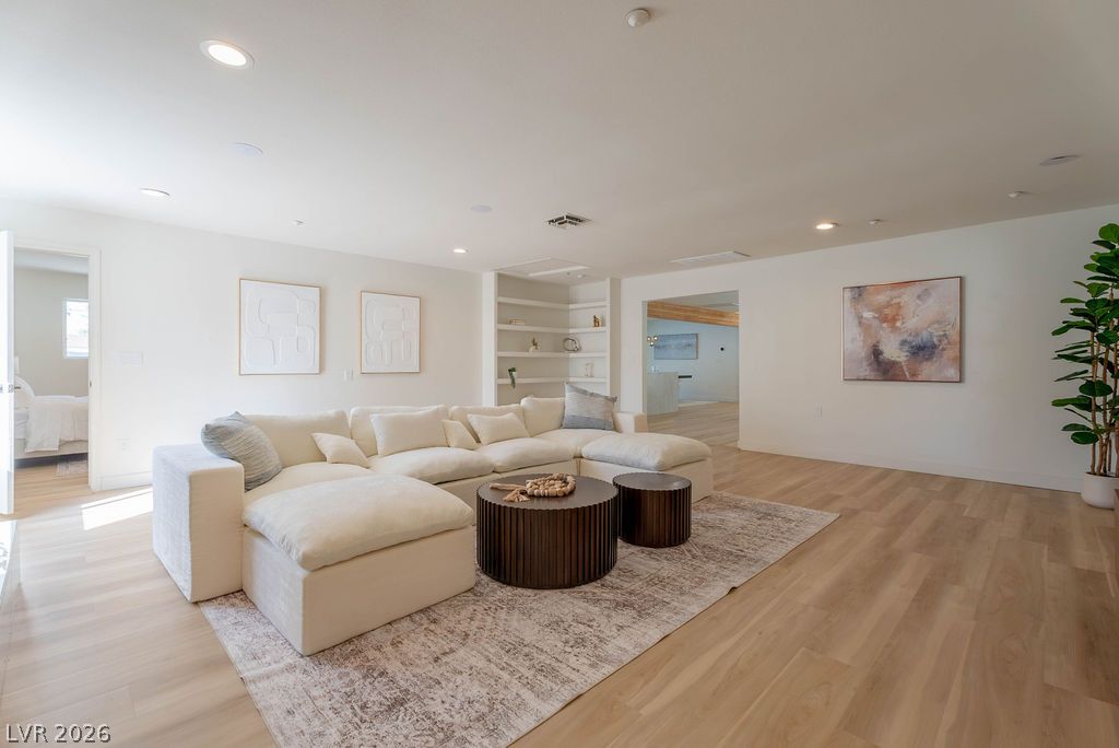 2106 West Oakey Boulevard Las Vegas NV 89102