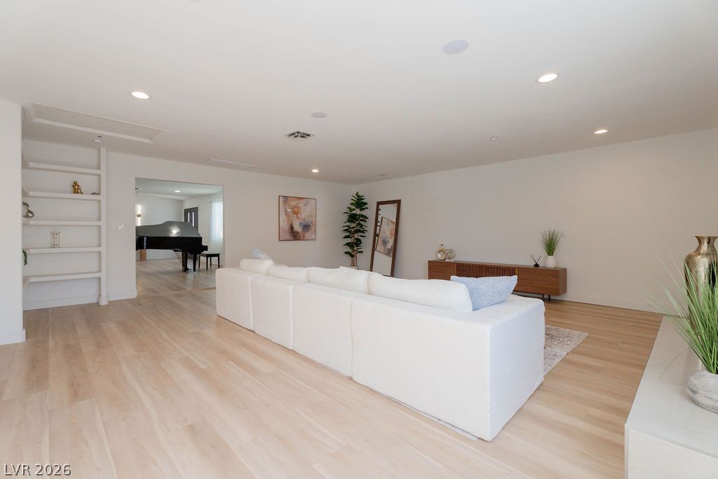 2106 West Oakey Boulevard Las Vegas NV 89102