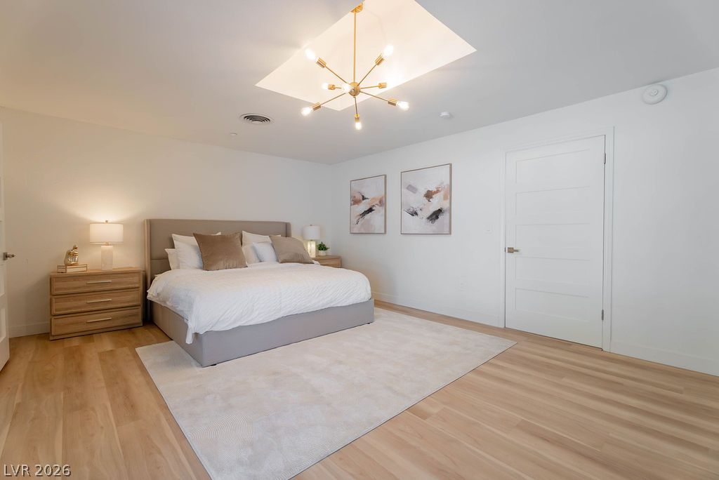 2106 West Oakey Boulevard Las Vegas NV 89102