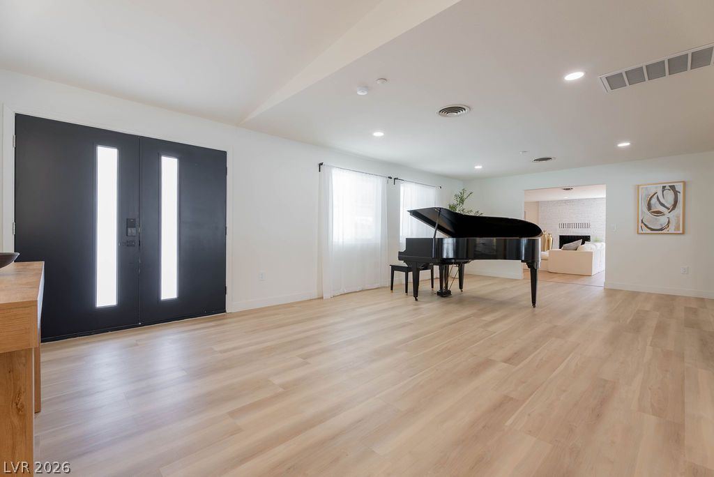 2106 West Oakey Boulevard Las Vegas NV 89102