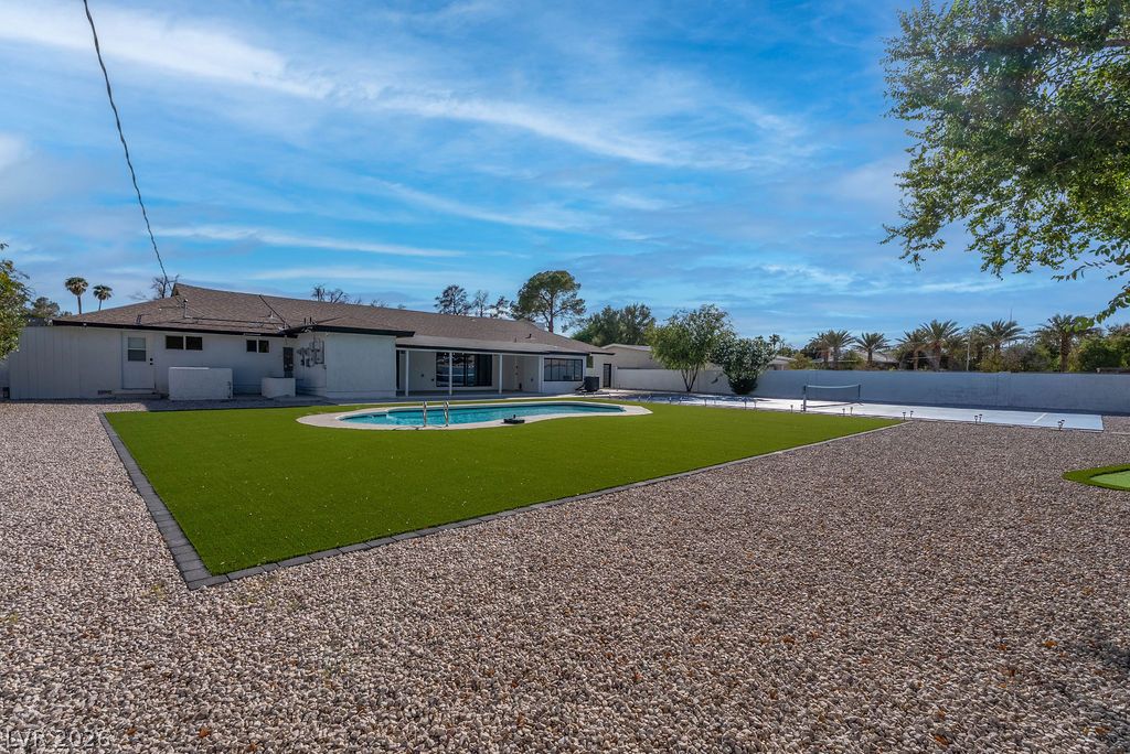 2106 West Oakey Boulevard Las Vegas NV 89102