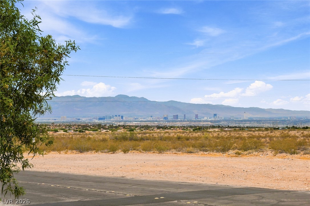 1561 Equestrian Drive Henderson NV 89002