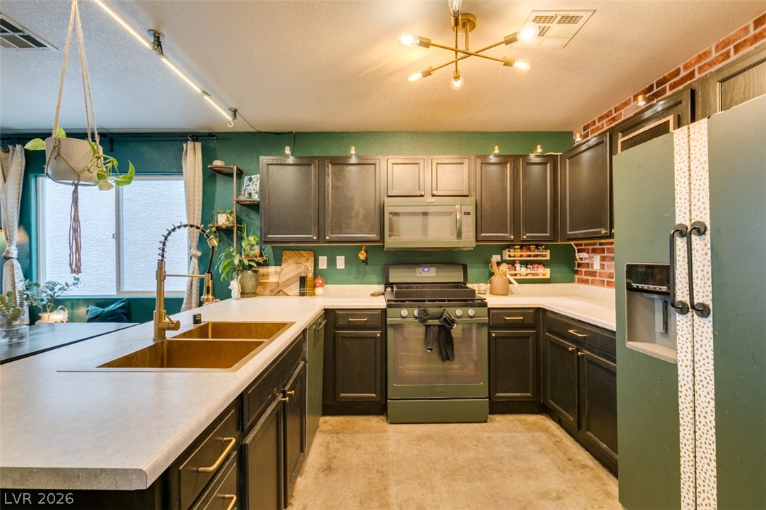 10403 Fancy Fern Street Las Vegas NV 89183
