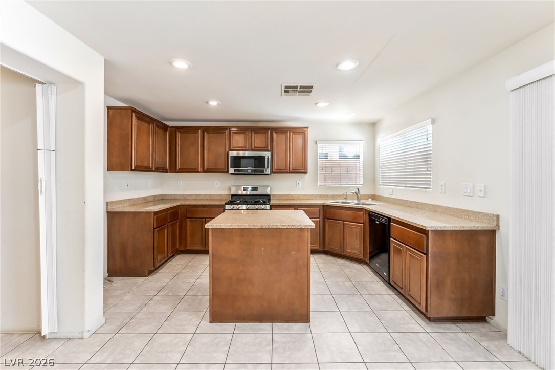 3136 Hartley Cove Avenue North Las Vegas NV 89081