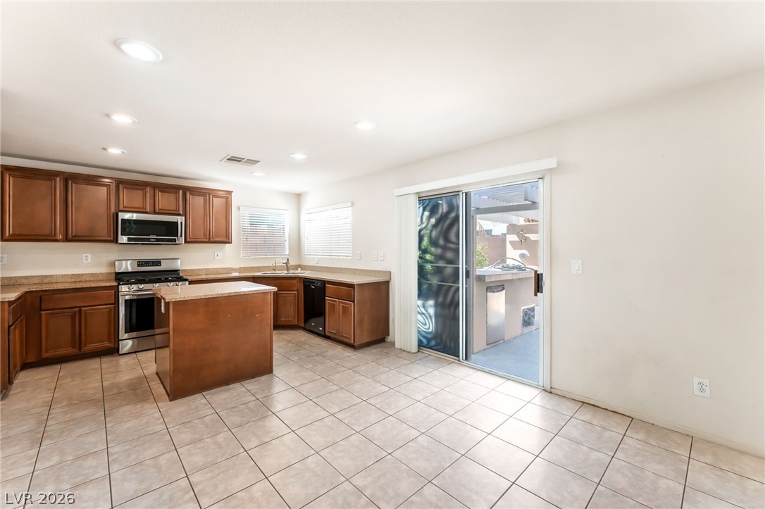 3136 Hartley Cove Avenue North Las Vegas NV 89081