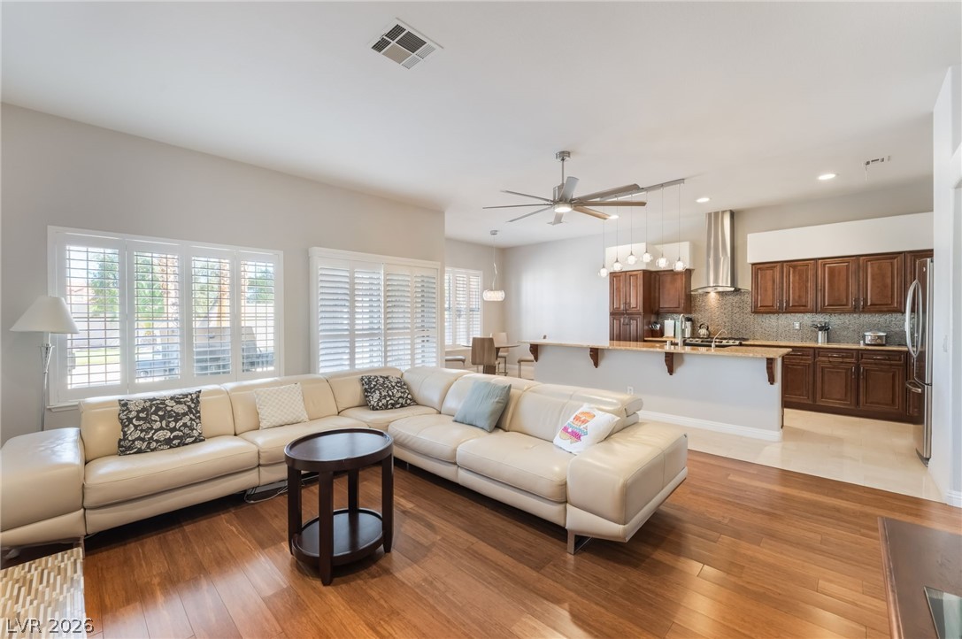 6272 Pride Lane Las Vegas NV 89103