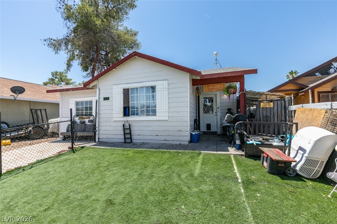 868 Shrubbery Lane Las Vegas NV 89110