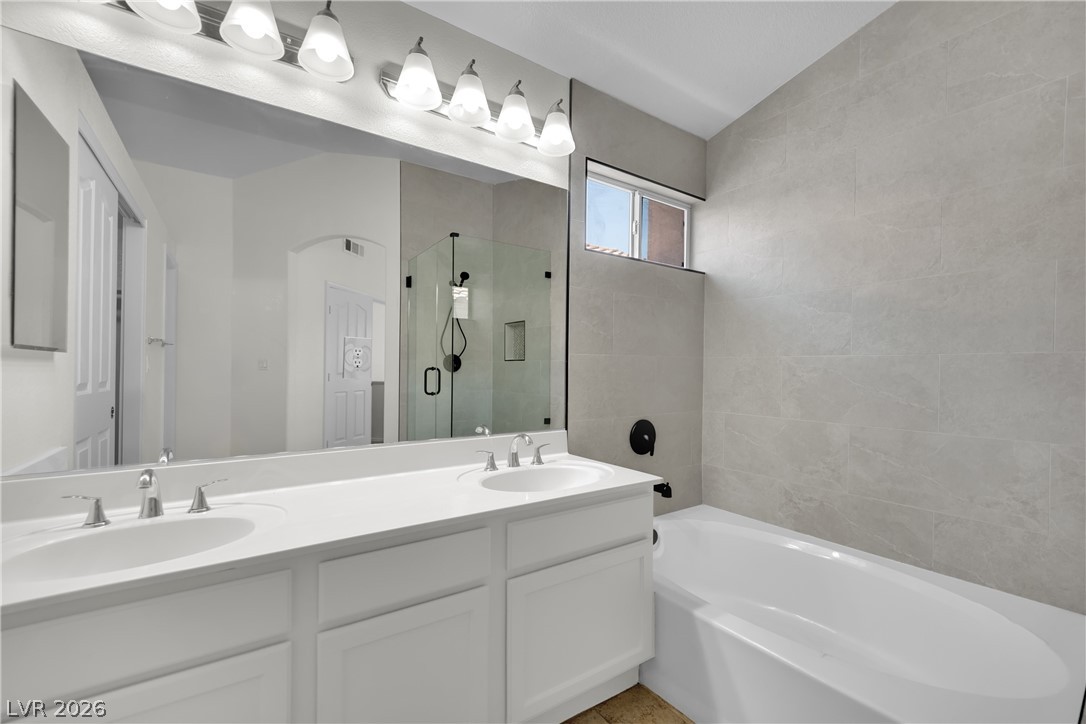 2107 Mountain Echo Avenue Henderson NV 89074