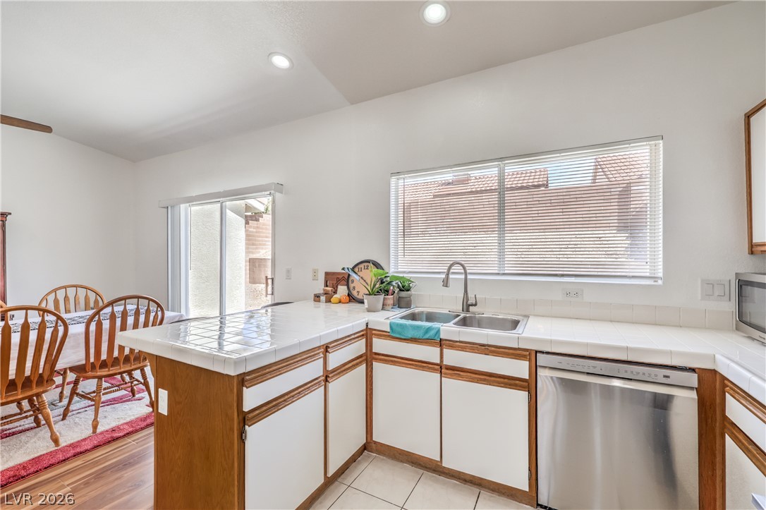 2560 Fort Lauderdale Drive Las Vegas NV 89156