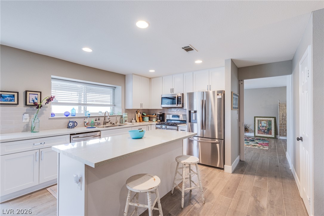 3249 Palmdesert Way Las Vegas NV 89120