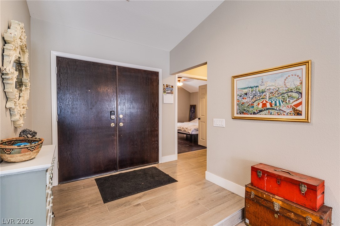 3249 Palmdesert Way Las Vegas NV 89120