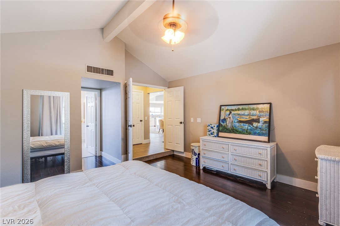 3249 Palmdesert Way Las Vegas NV 89120