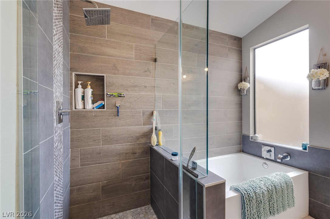 3249 Palmdesert Way Las Vegas NV 89120