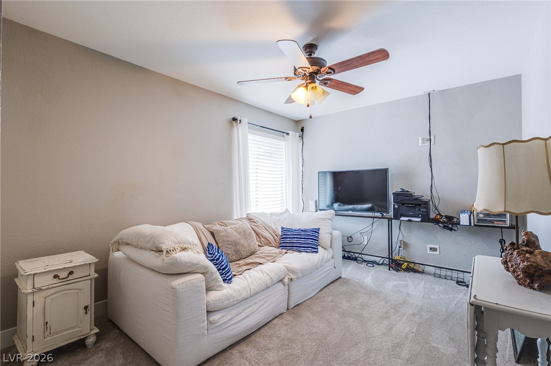 3249 Palmdesert Way Las Vegas NV 89120
