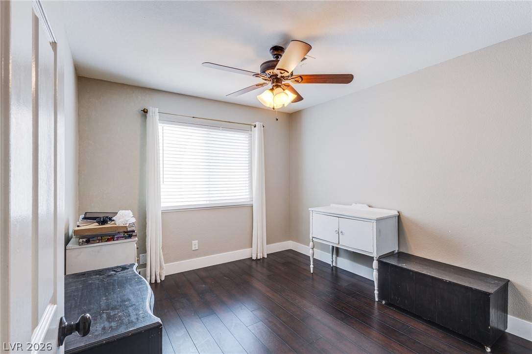3249 Palmdesert Way Las Vegas NV 89120