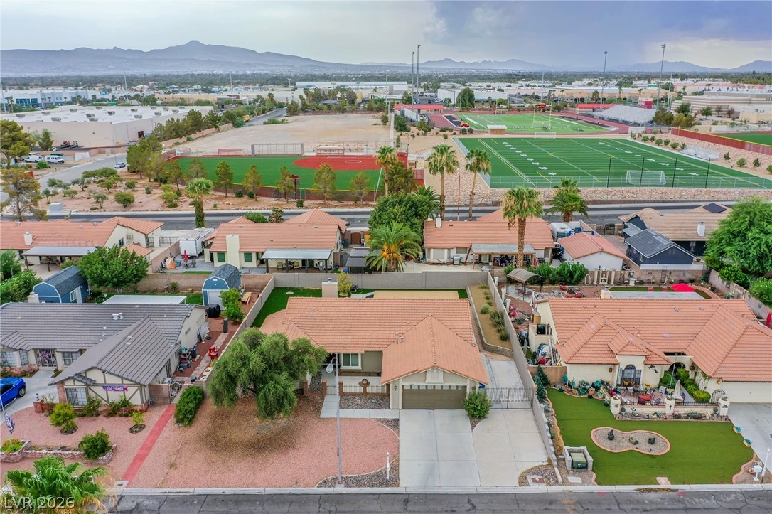 3249 Palmdesert Way Las Vegas NV 89120