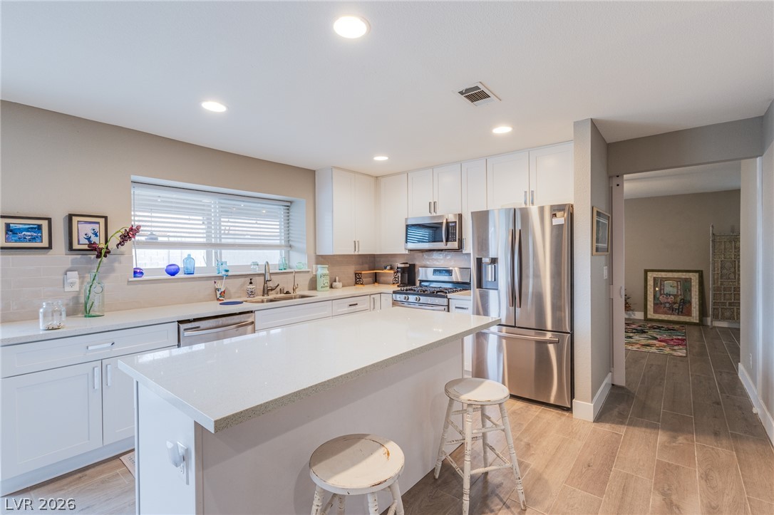 3249 Palmdesert Way Las Vegas NV 89120