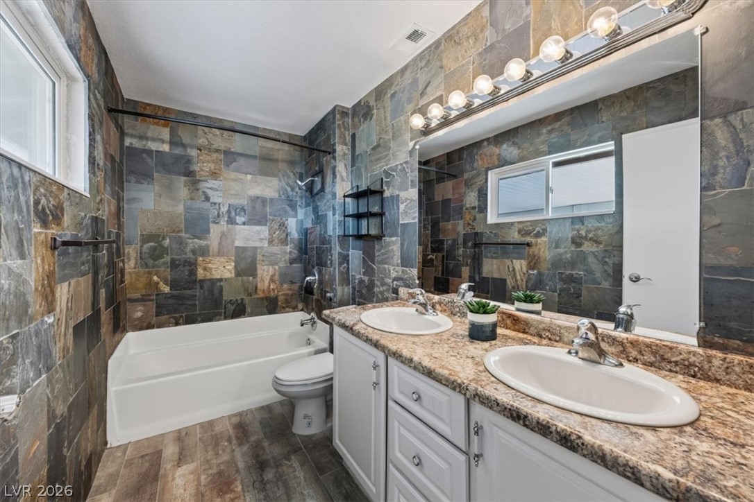 4181 Royalhill Avenue Las Vegas NV 89121