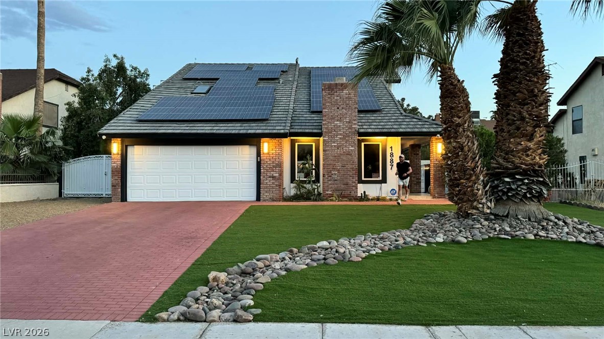 1887 East Viking Road Las Vegas NV 89169