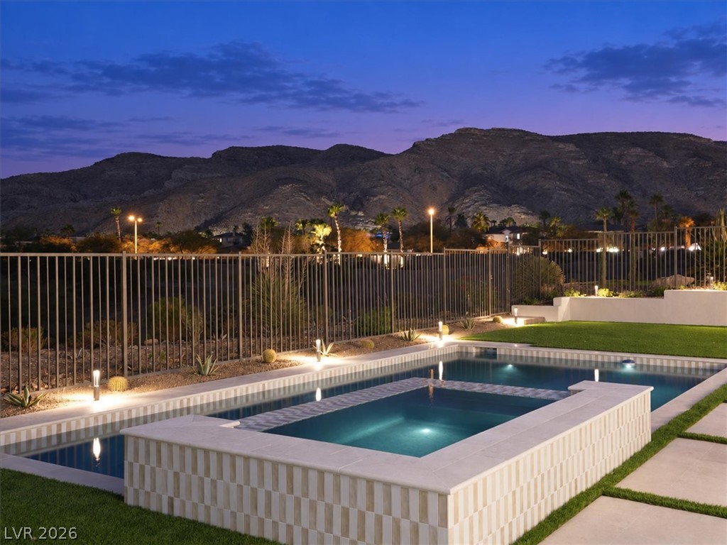 11321 Golden Chestnut Place Las Vegas NV 89135