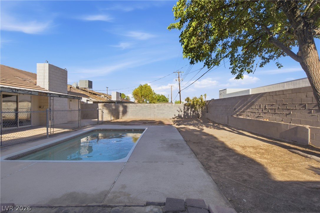 4913 Churchill Avenue Las Vegas NV 89107